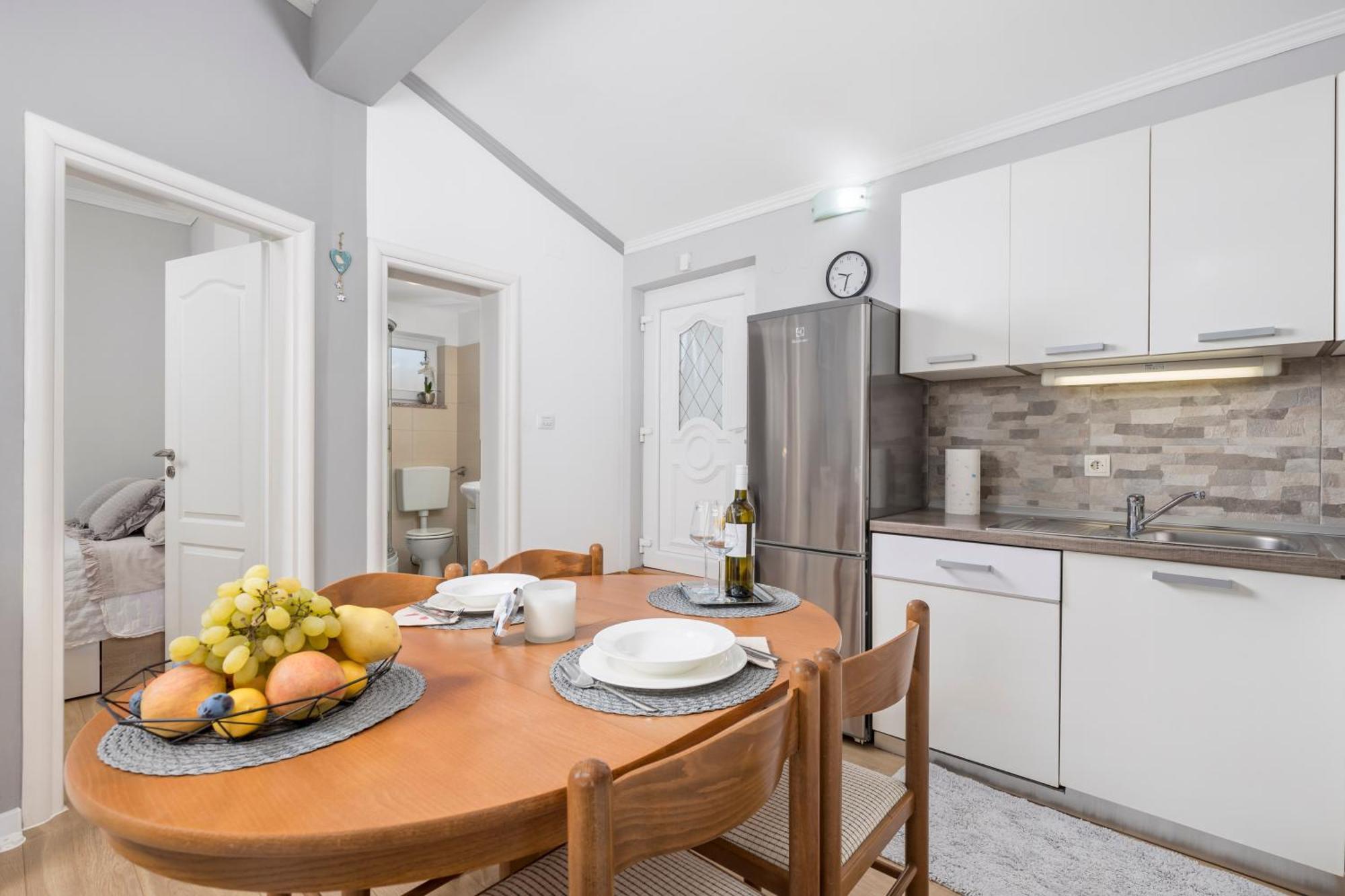 Apartman Slavica Rijeka Exterior photo